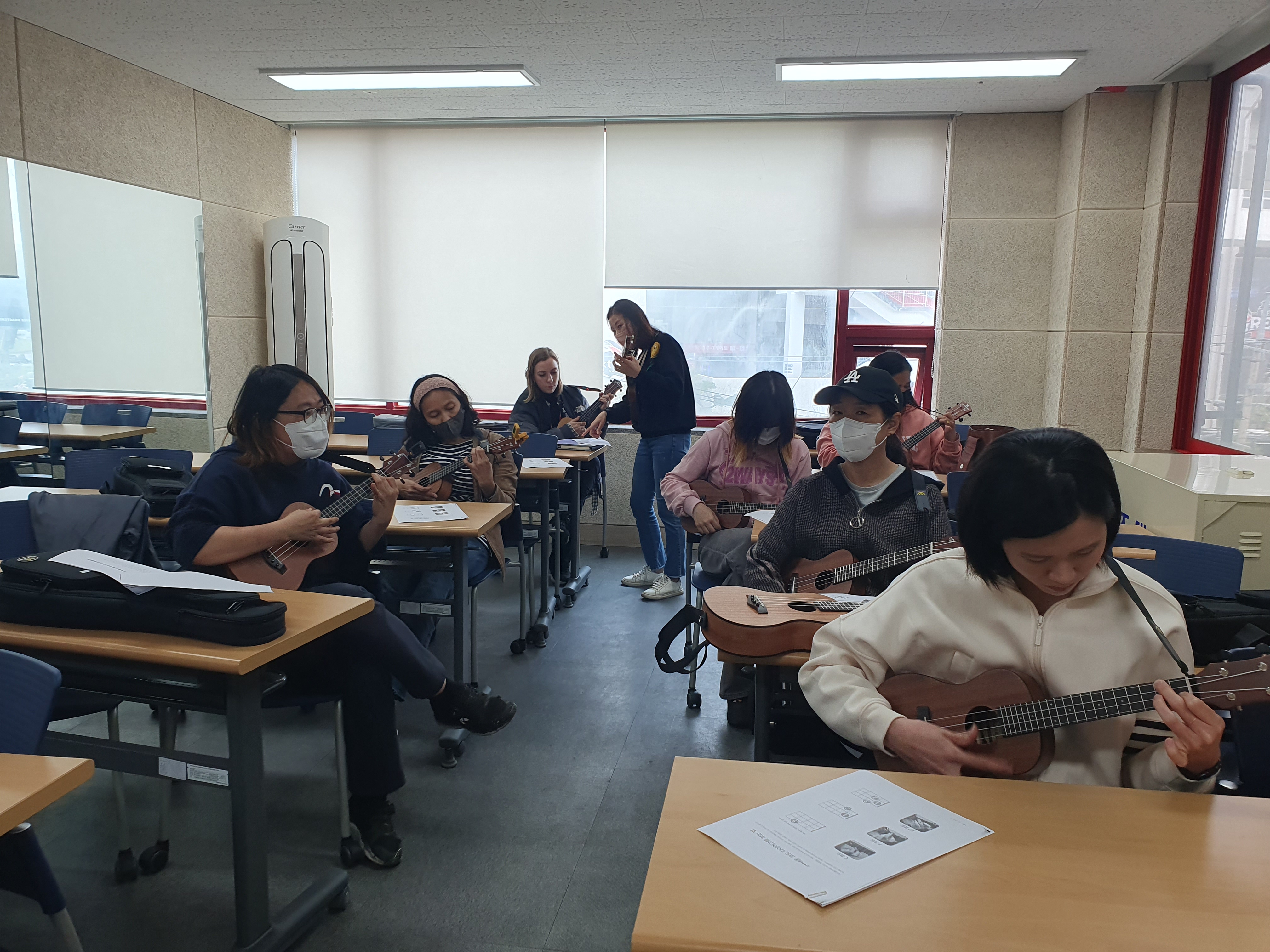 4월 18일  우쿨렐레 