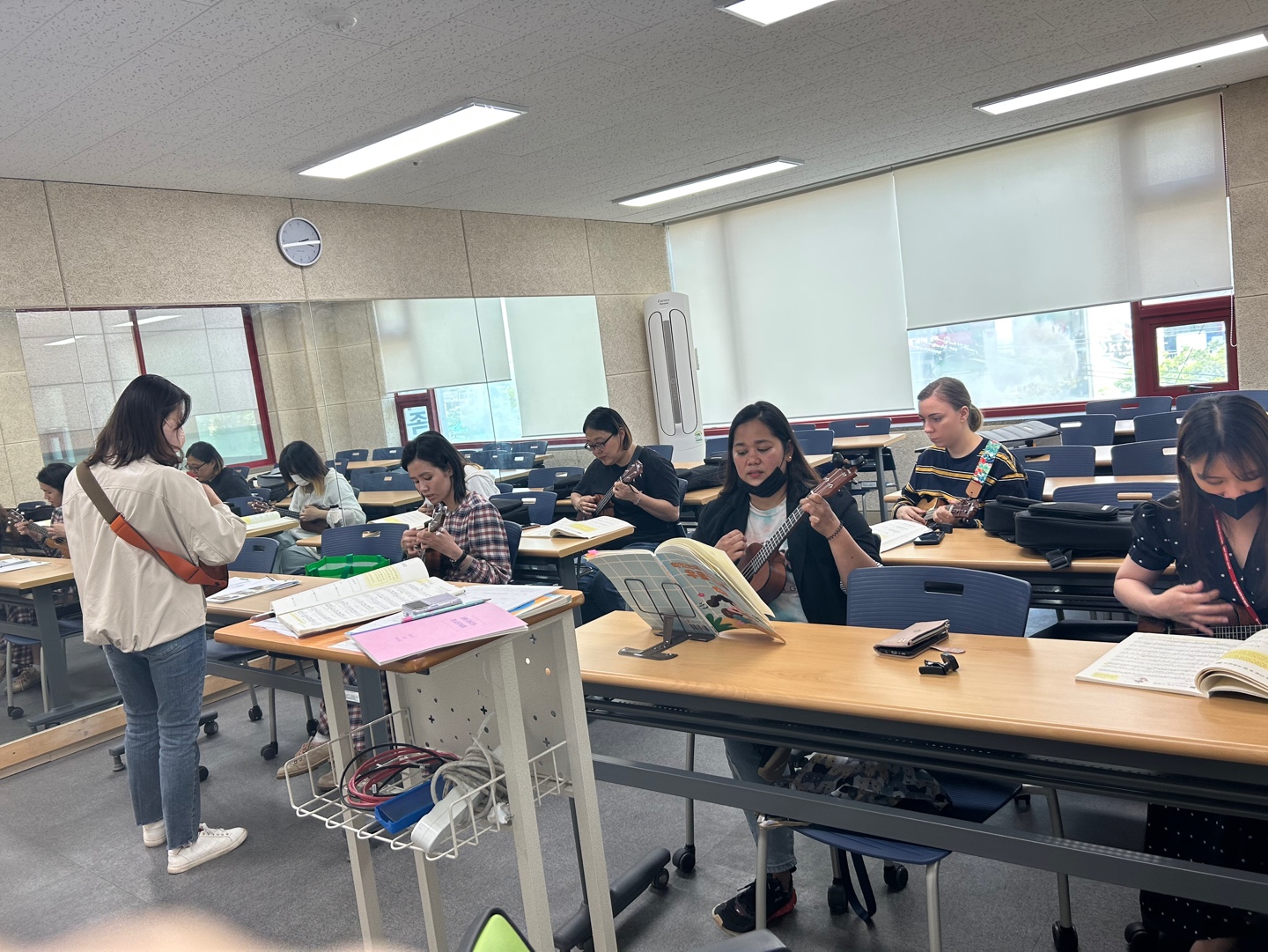 5월 9일  우쿨렐레 