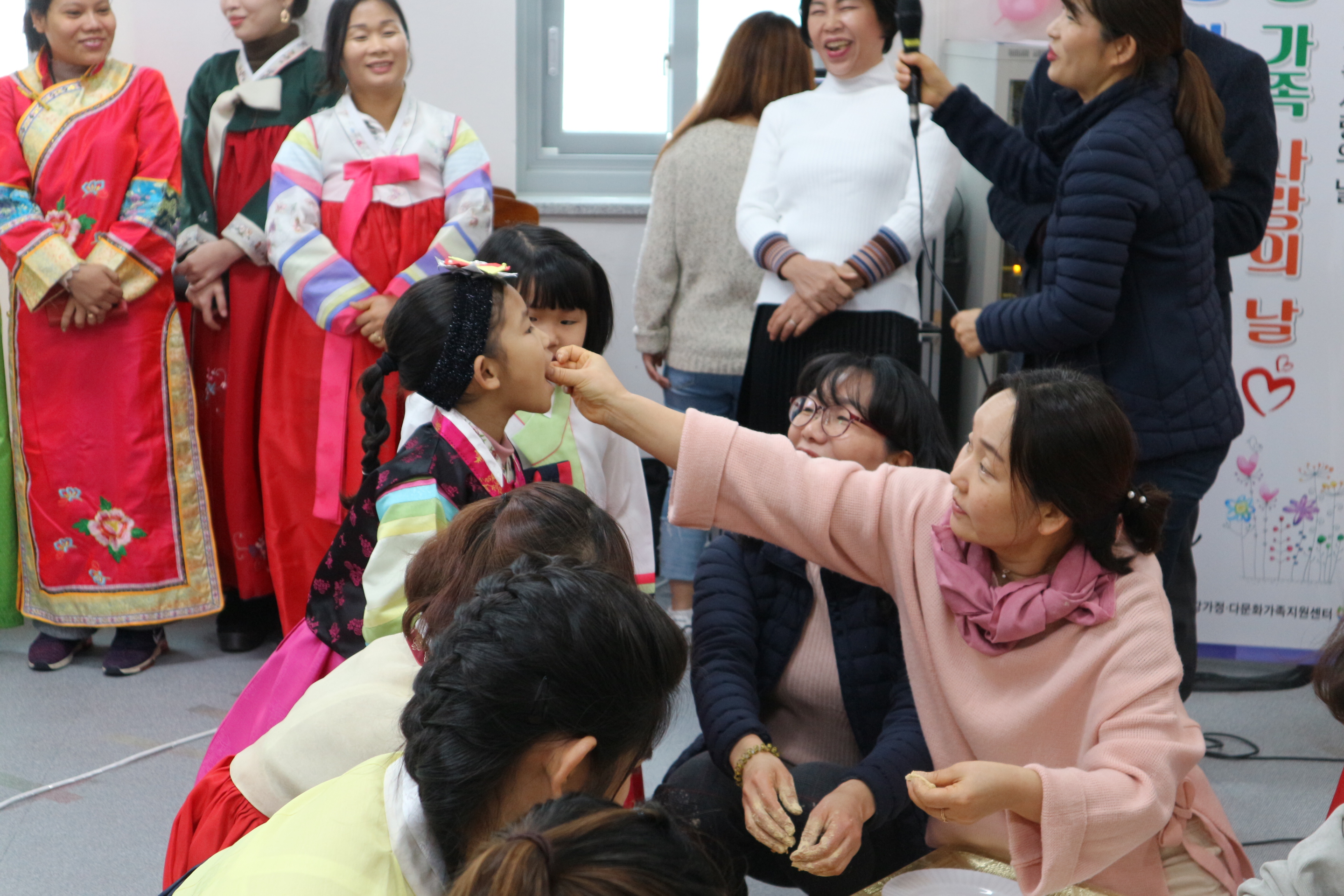 2019 즐거운 설명절~! 가족과 함께하면 돼지~♥