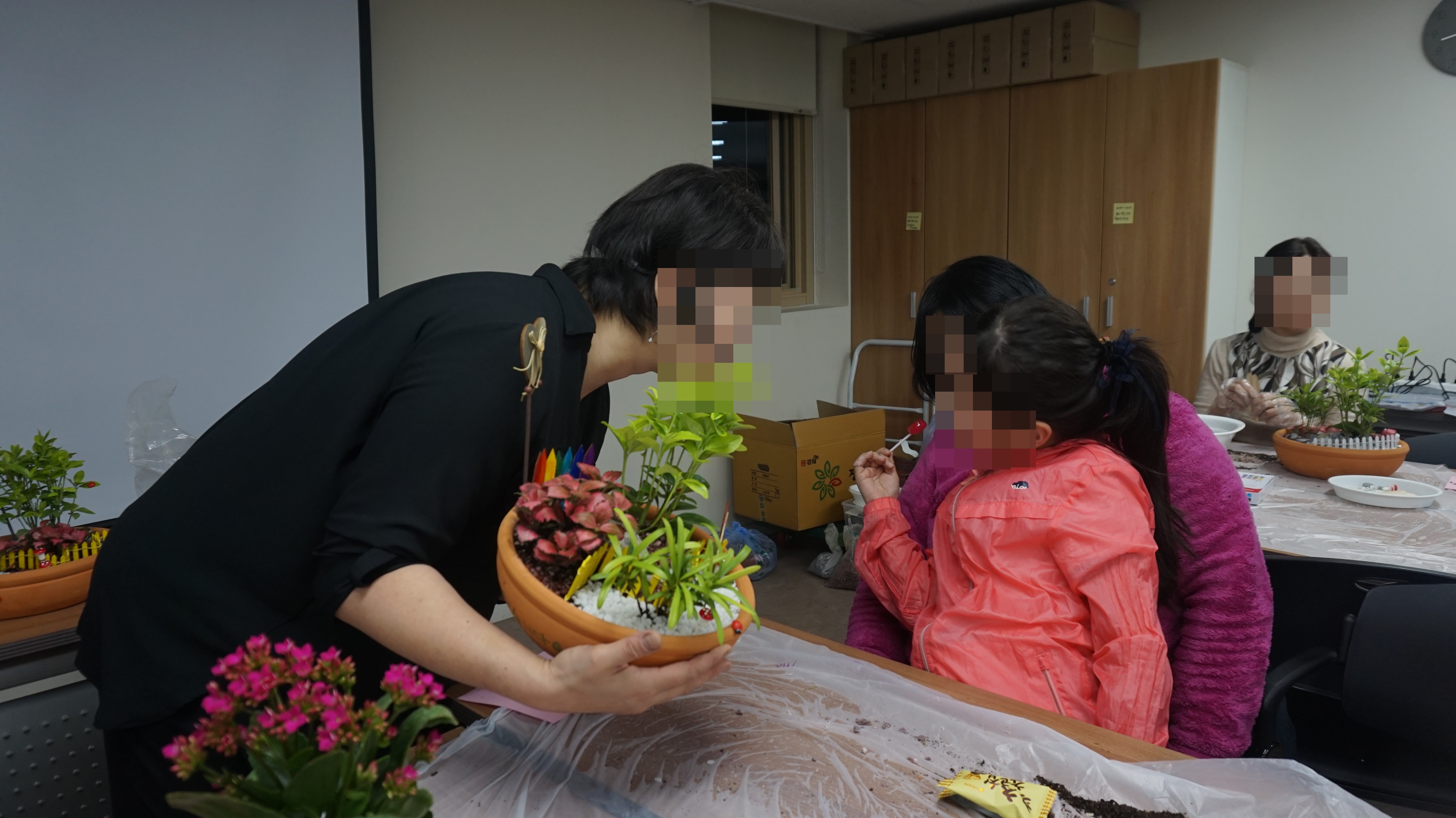 2019년 가족사랑의 날 3월 '가화만사성(家和萬事成)'