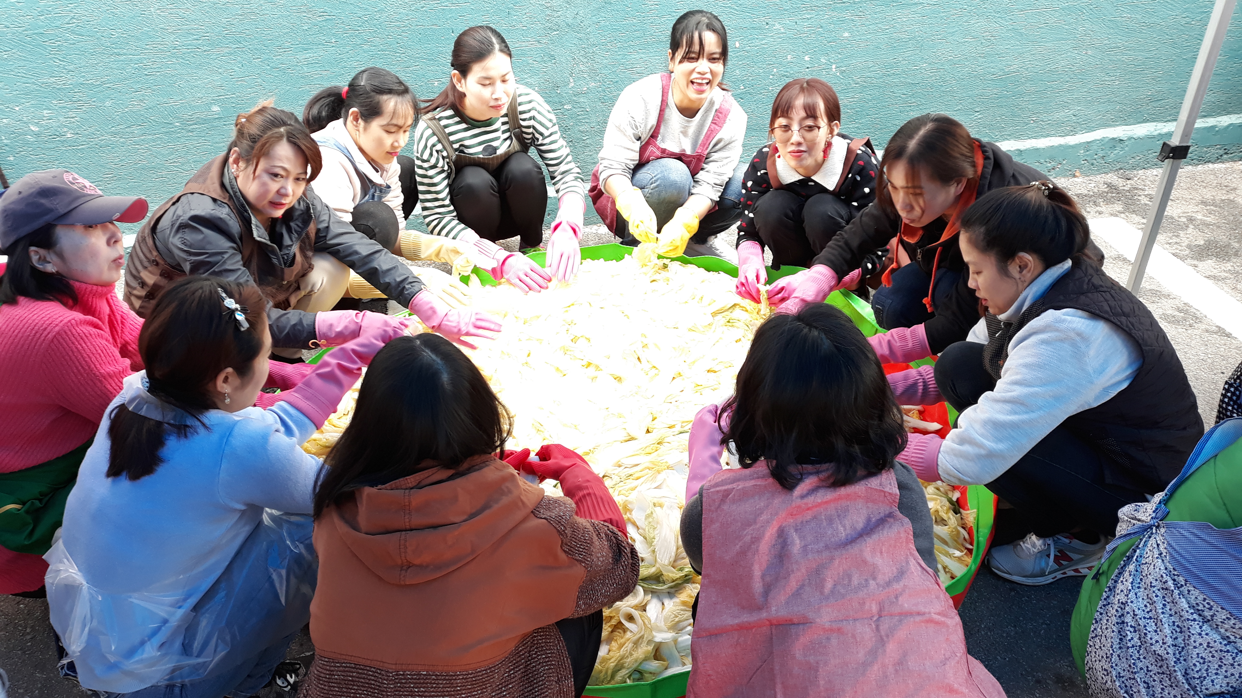 [가족생활] 다문화가족 초기정착지원-담함께 요리쿡_김치 만들기