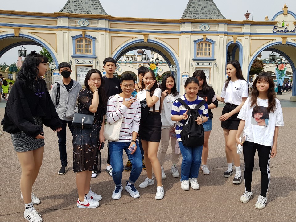 환경적응프로그램 '테마파크 체험'