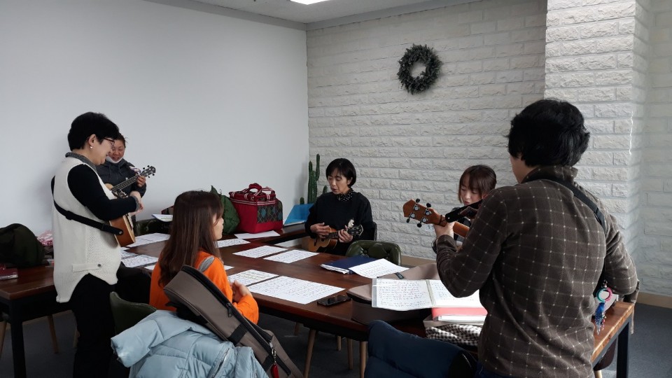 우쿨렐레 동아리모임 2월 활동 사진
