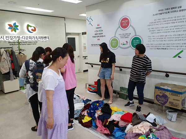 다문화가족 자조모임 대표자회_7월 장터 운영