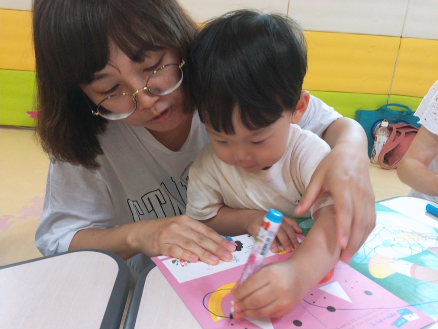 공동육아나눔터 영유아상시프로그램<부엉이북클럽>