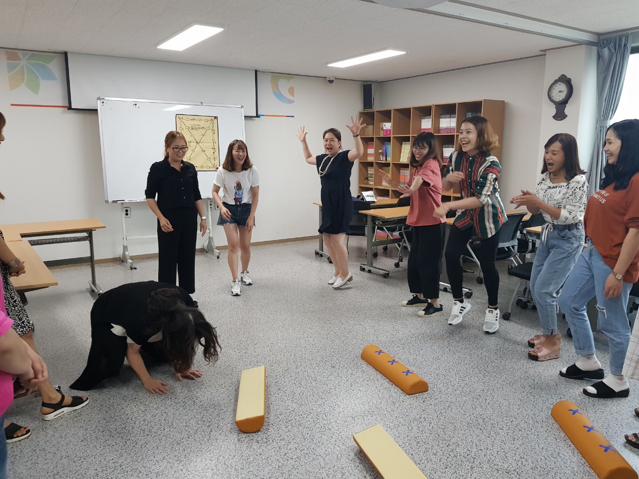 추석 맞이 한국어 수업 '전통놀이'