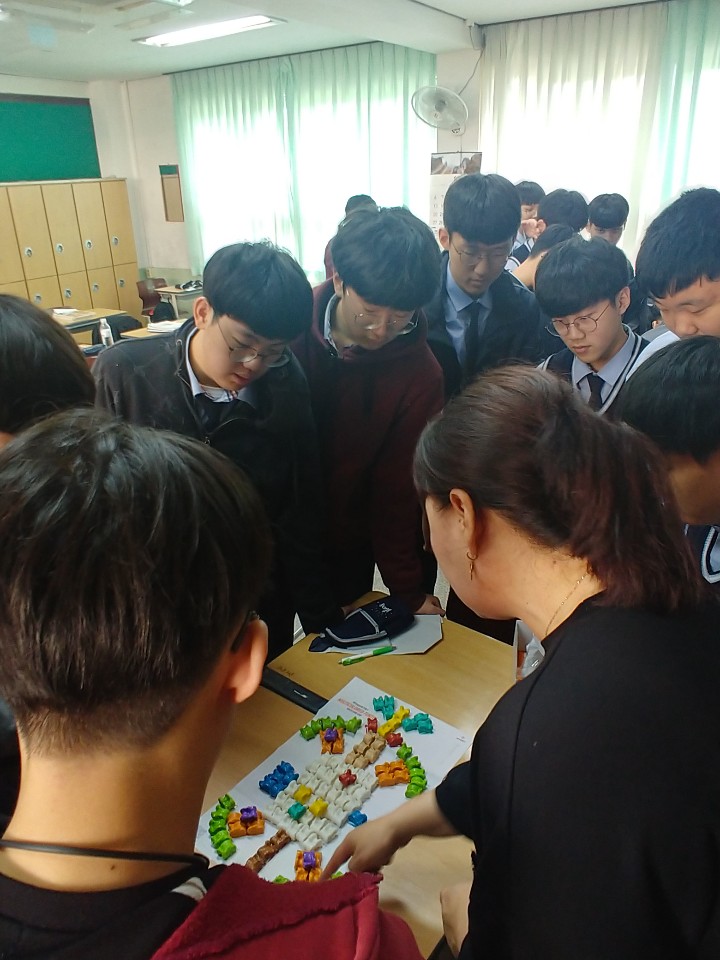 10월 22일(화) 경일고등학교에서 찾아가는 다문화인식개선교육 진행했습니다.