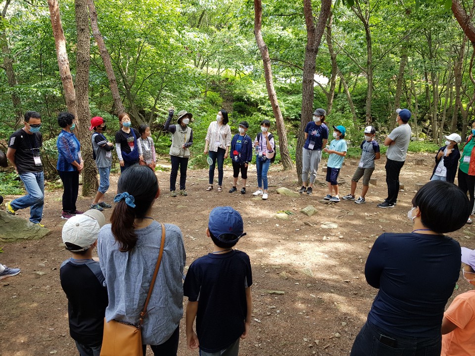 「 부모자녀r간의 원활한 의사소통 향상을 위한 관계증진 프로그램」'오늘도 숲캉스!!' 숲체험 진행 