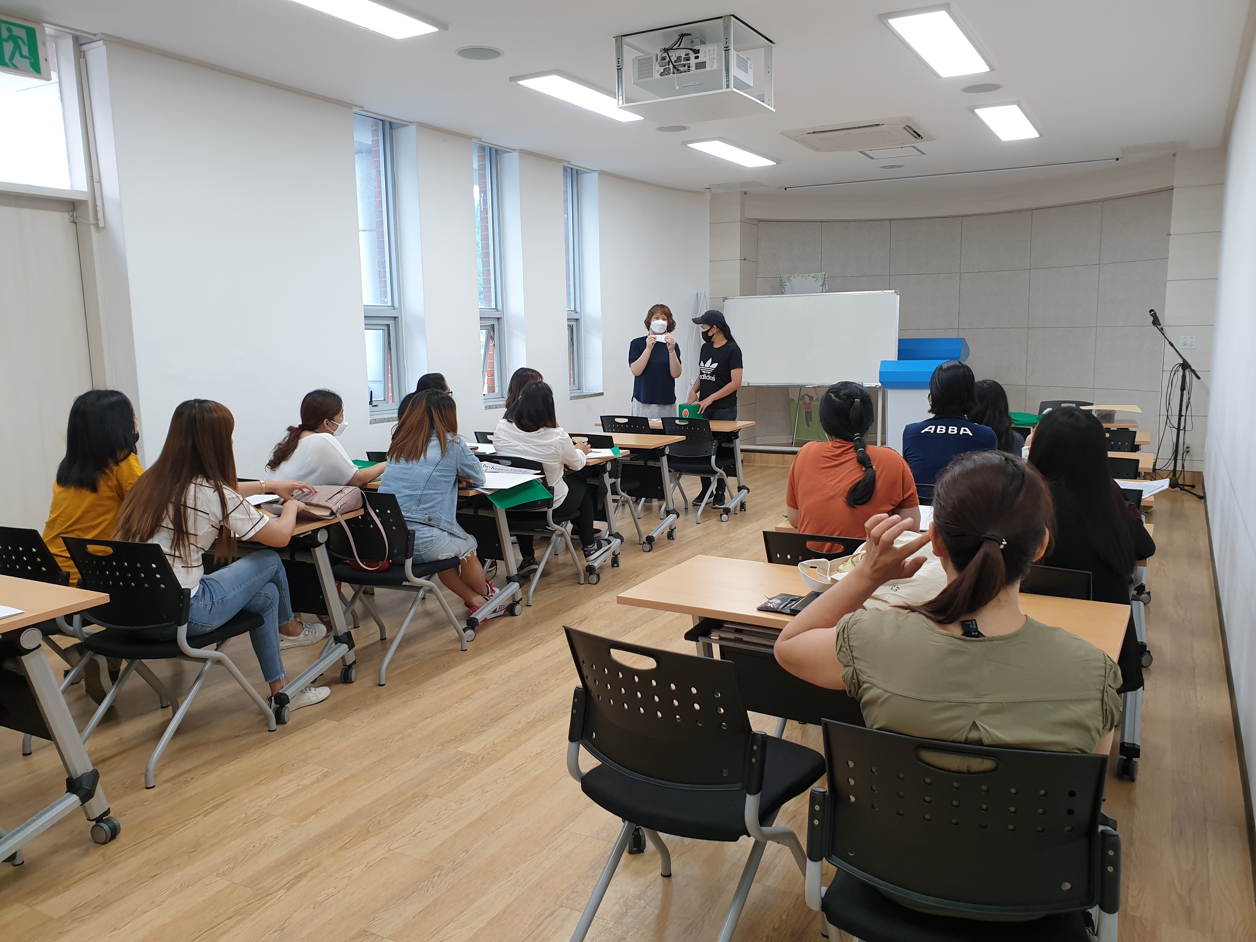 이중언어가족환경조성사업 부모-자녀상호작용교육
