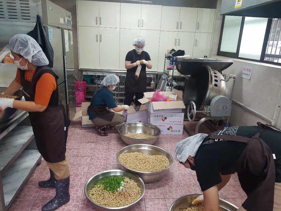 나눔봉사단 반찬만들기