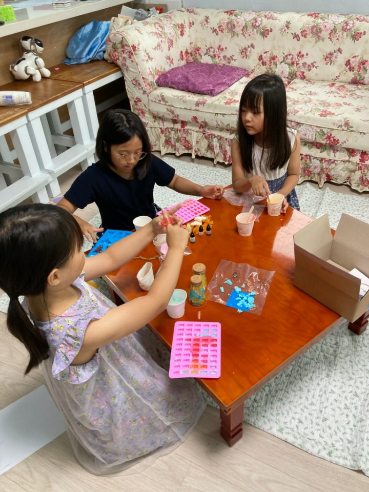 [가족사랑의날]9월 하리보비누만들기(키트배부)