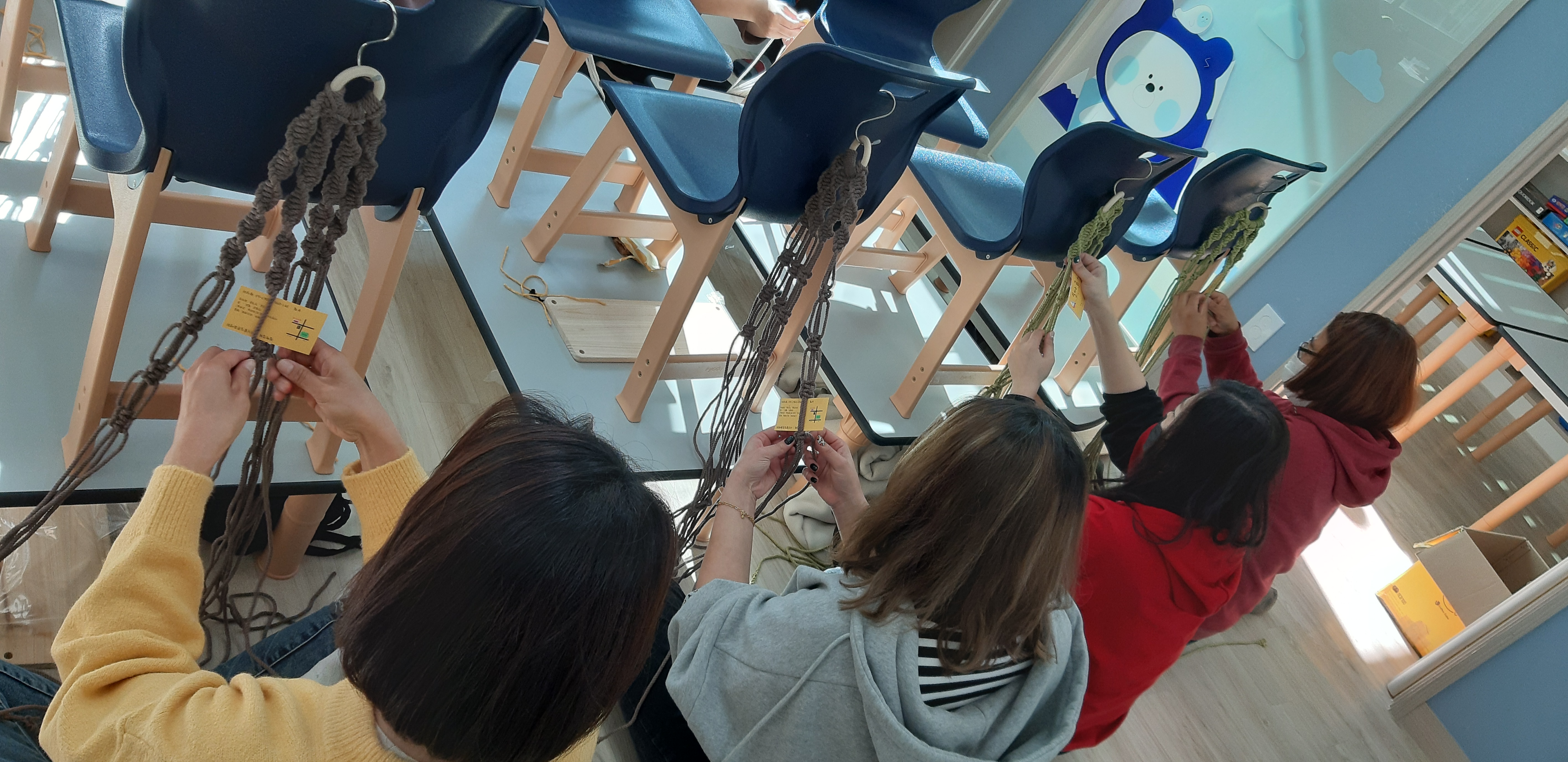 석남동공동육아나눔터 품앗이 활동가 양성교육'엄마 행복 마크라메 만들기' 운영