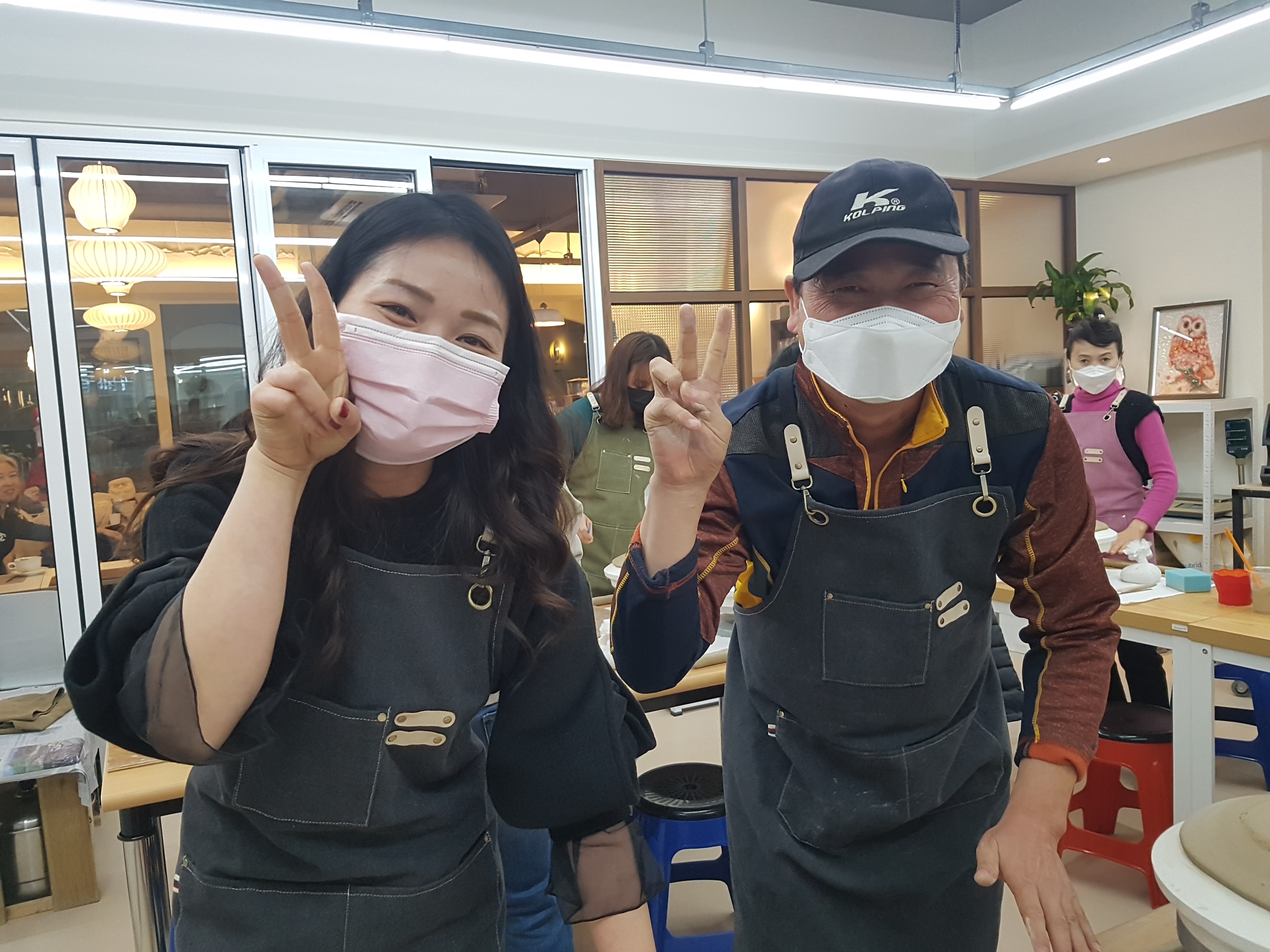 2020 다문화 부부 활동 프로그램 '행복 챌린지' 도자기체험