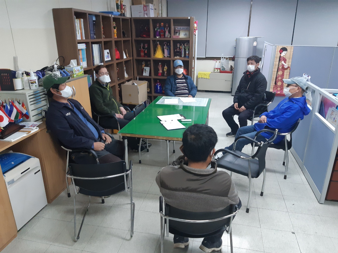 다문화가족 남편 자조모임 진행