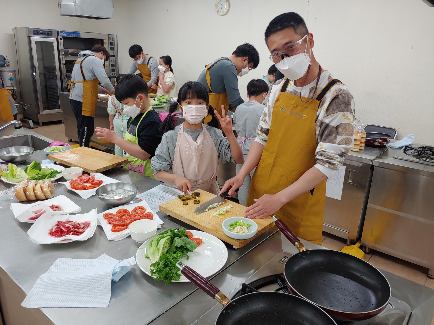 아빠와 함께하는 「건강간식 만들기」프로그램 진행