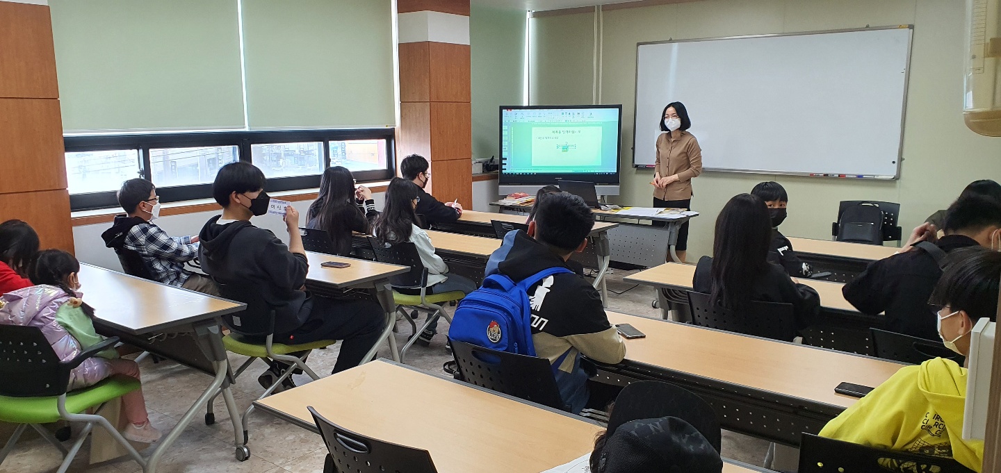 중도입국자녀 및 외국인근로자 자녀를 위한 한국어교육 개강