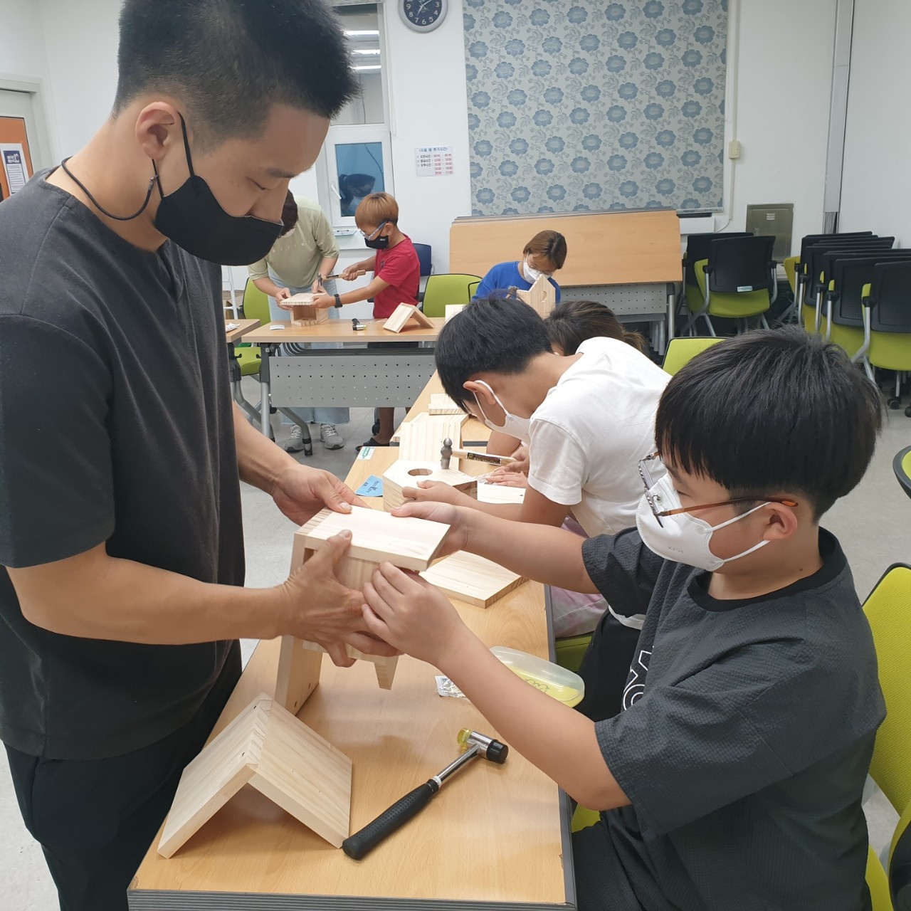 어울림가족봉사단 -DIY 새집 만들기 및 설치하기