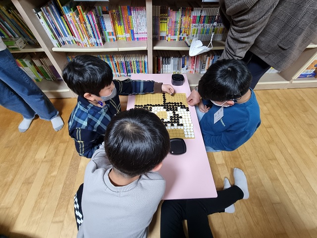 바둑교실 반대항 바둑리그대회 진행(바둑교실 종강)