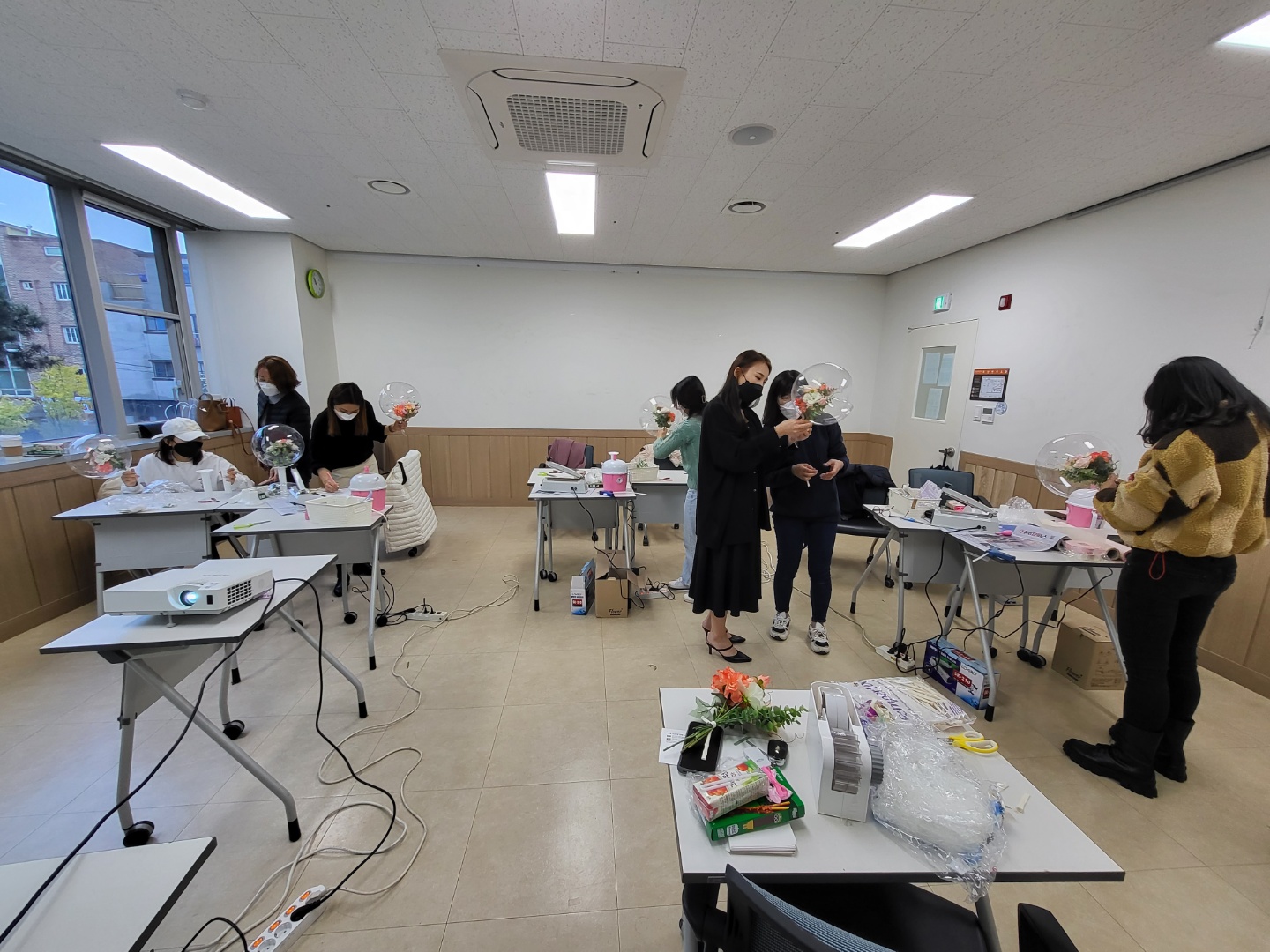 2021년 하반기 결혼이민자 취업교육 '토퍼&플라워벌룬과정, 양말목&매듭공예과정' 마무리!