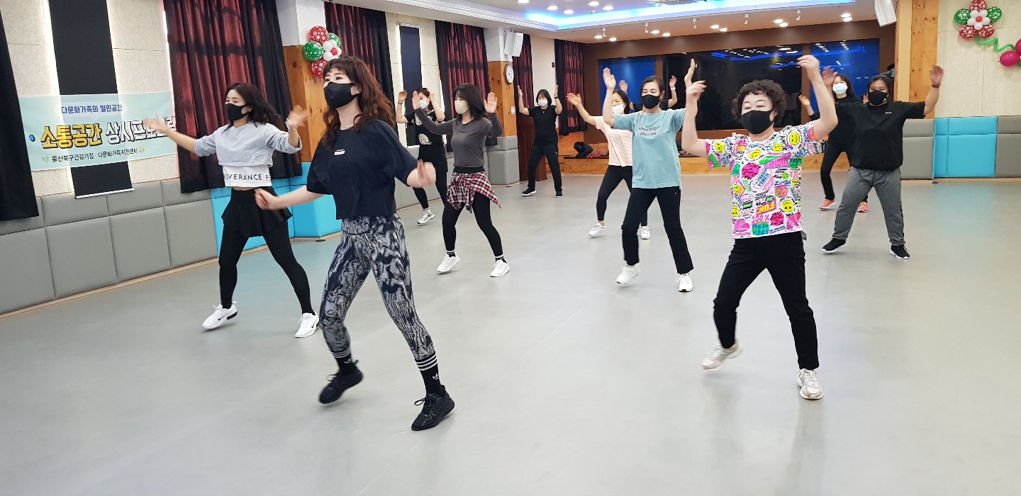줌바로빅 실시