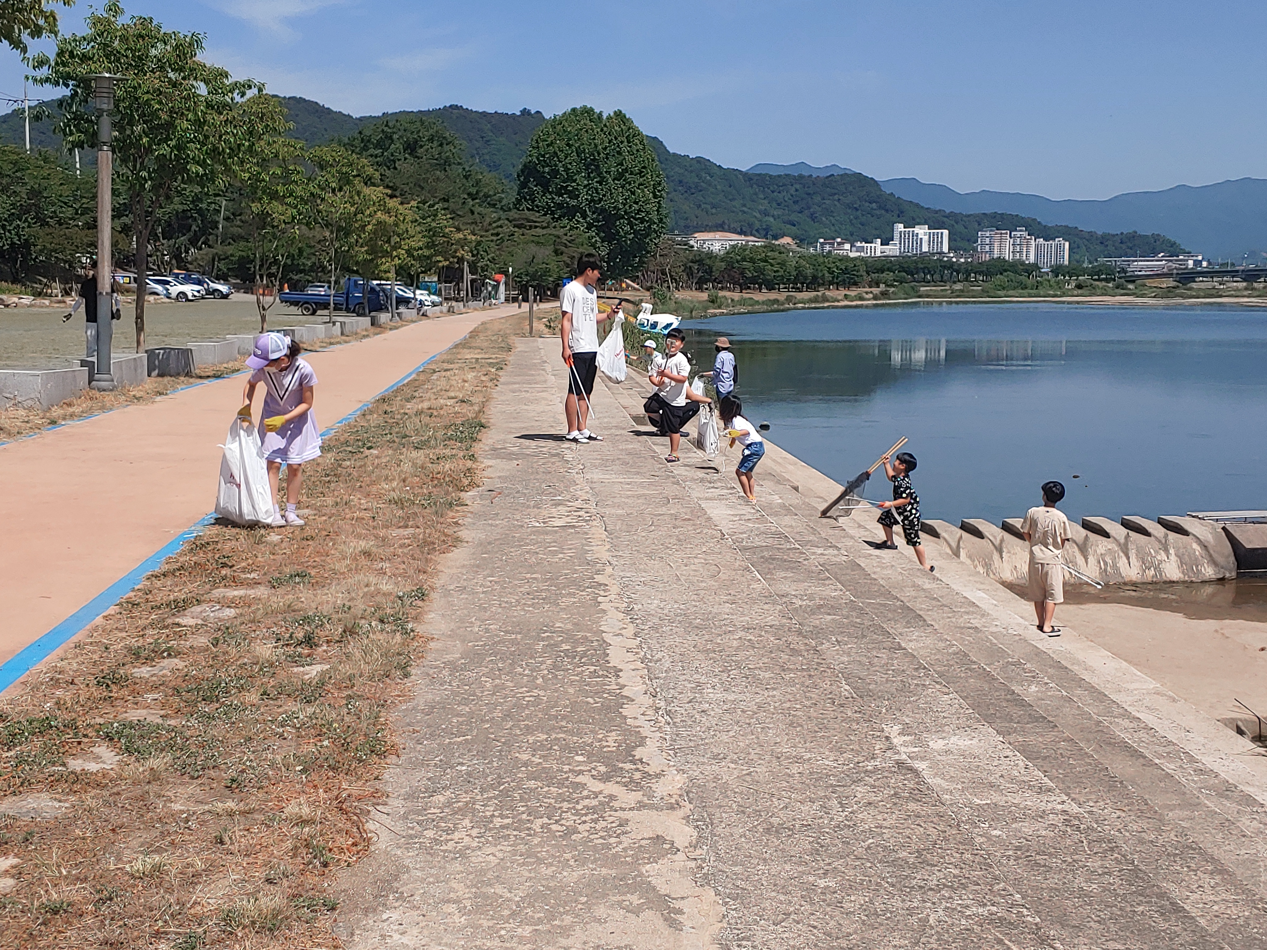 문경시공동육아나눔터 전체모임_우리동네 쓰담쓰담 2차