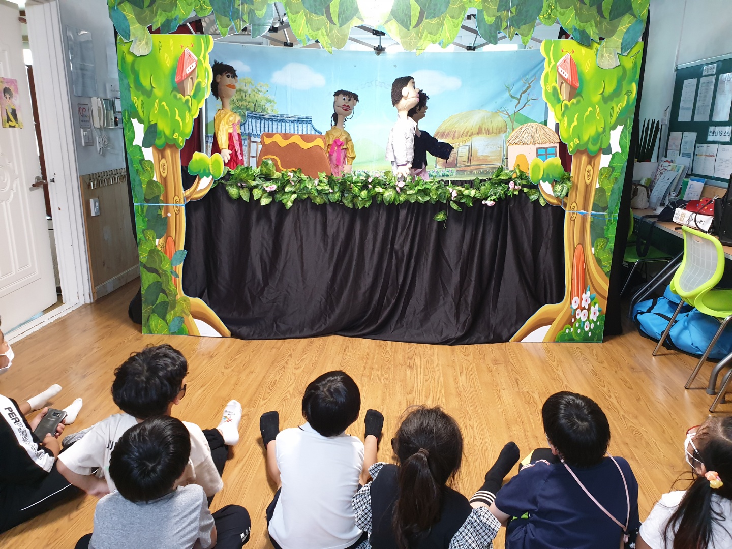 7월 1일 레인보우 인형극단 인형극공연