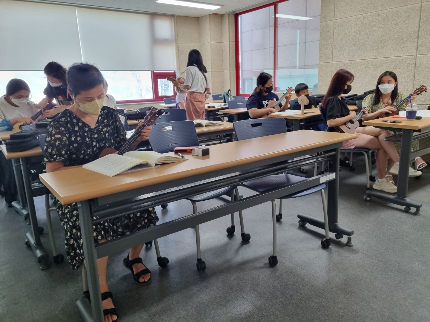 알로하 우쿨렐레 동아리 (우쿨렐레 악기 배우기 16회기)