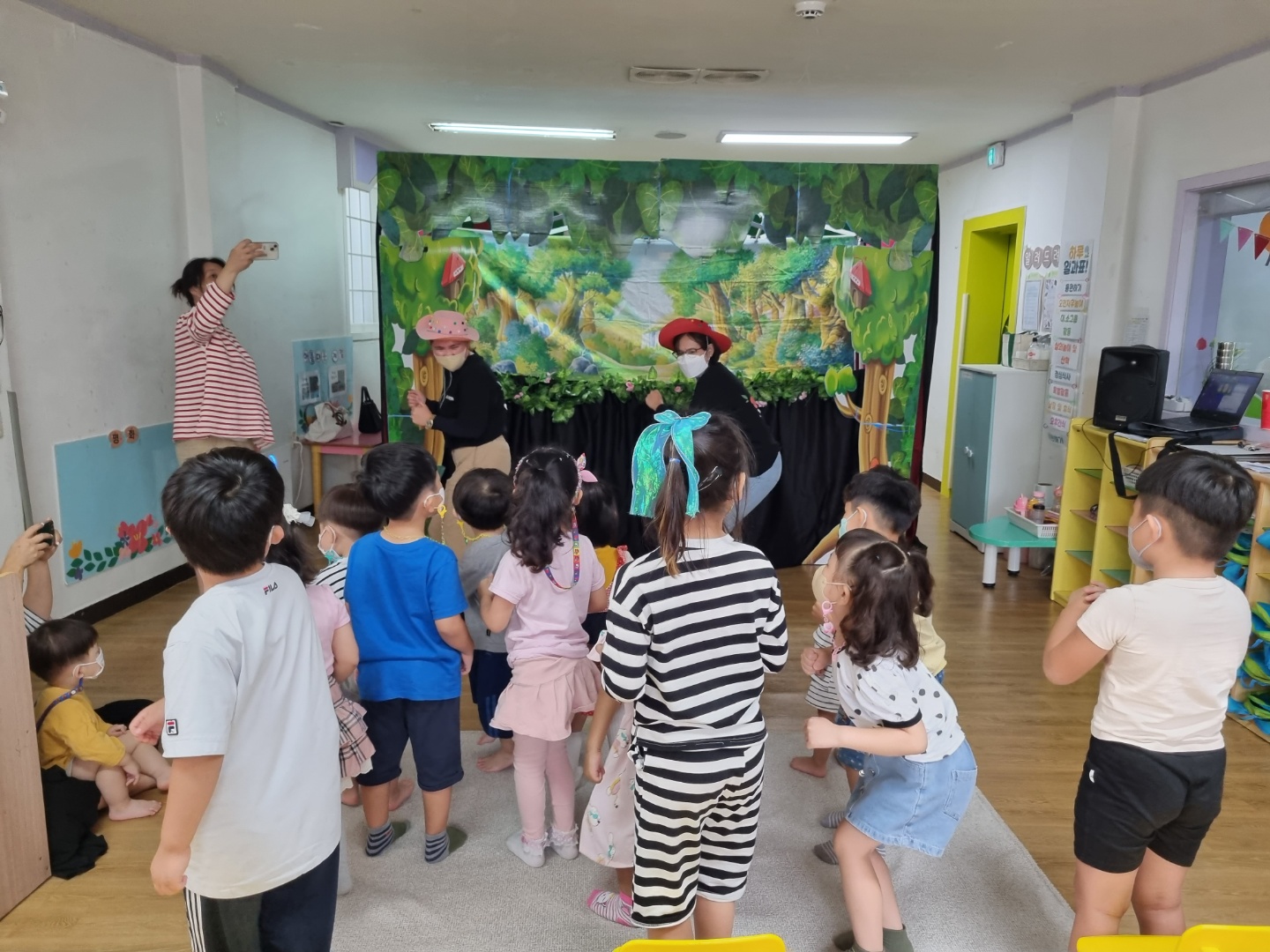 9월 17일 레인보우 인형극단 인형극 공연