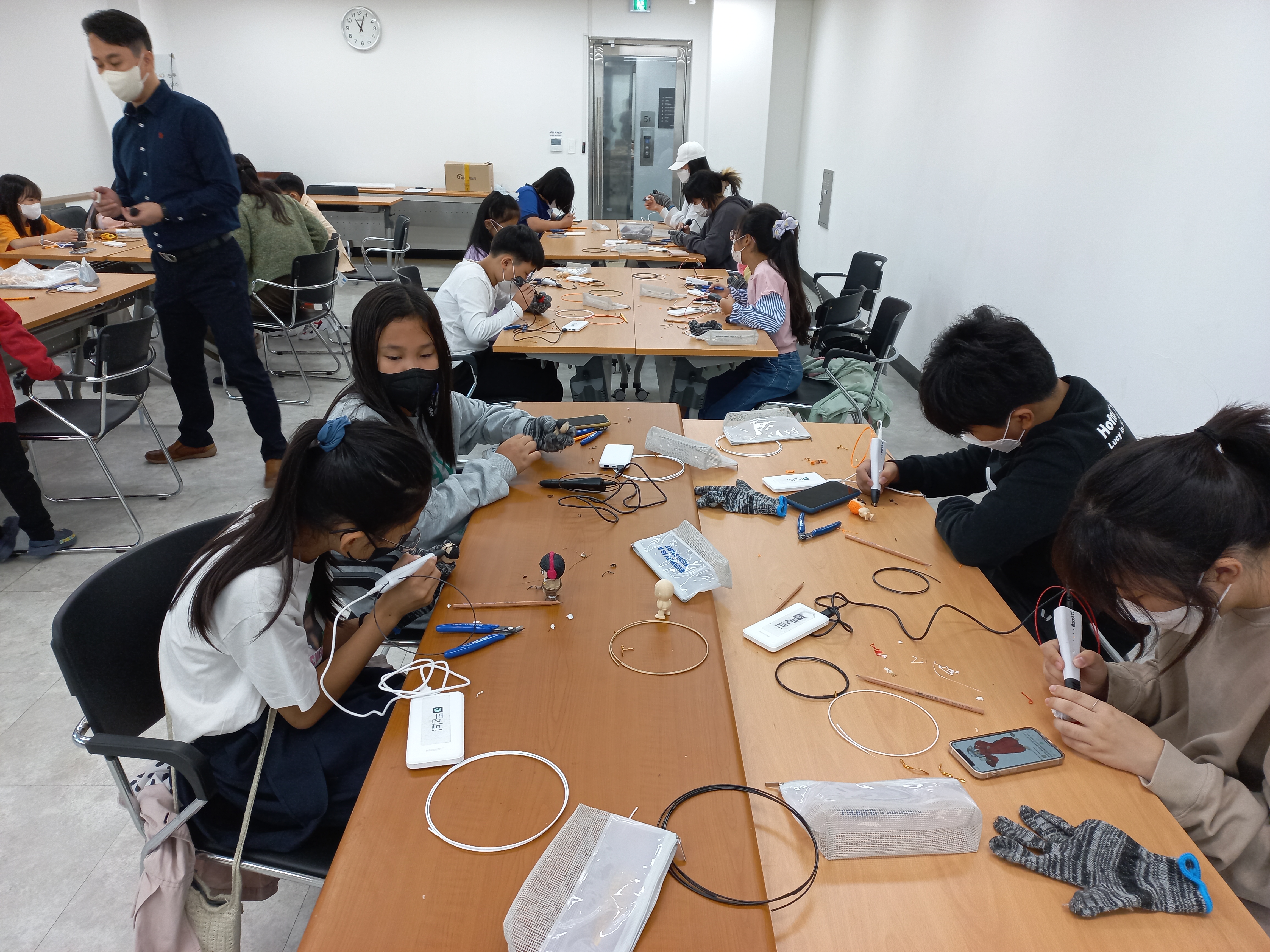2022년 전주시다문화청소년자립지원 사업_직업기술교육 스프링Spring_3D펜 교육(10월 8일)