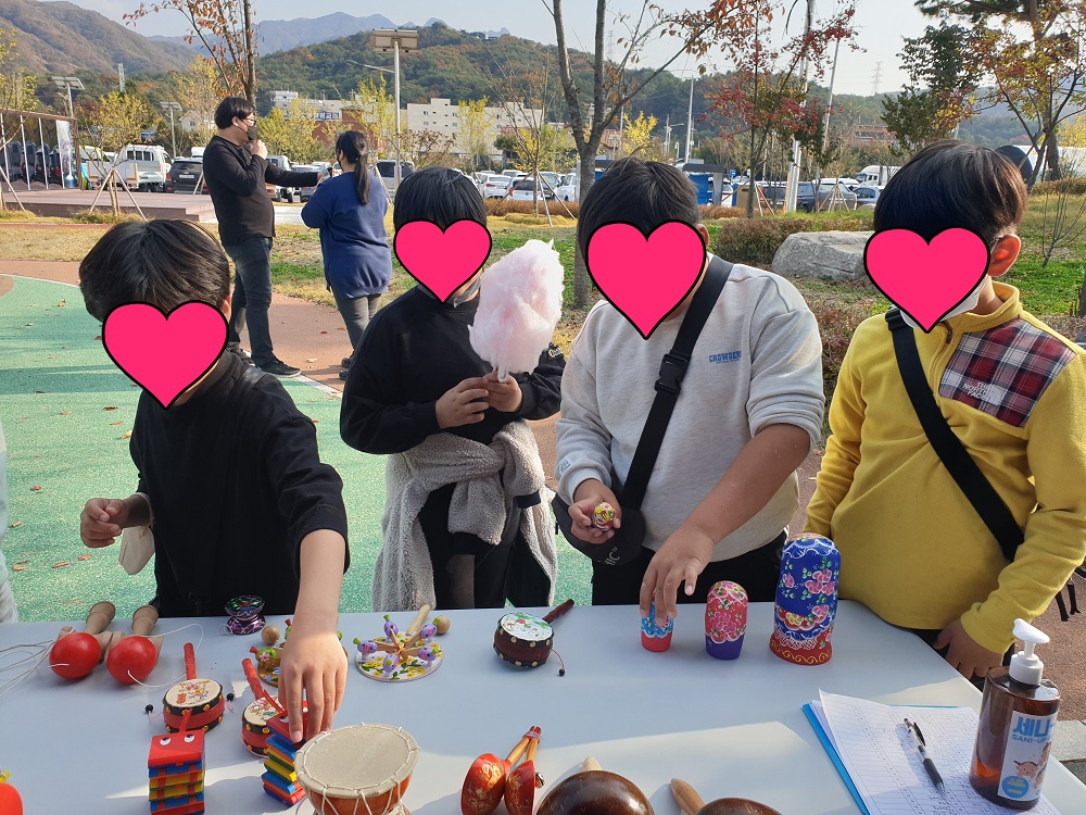 철원평생학습축제-세계의상 및 전통놀이 체험