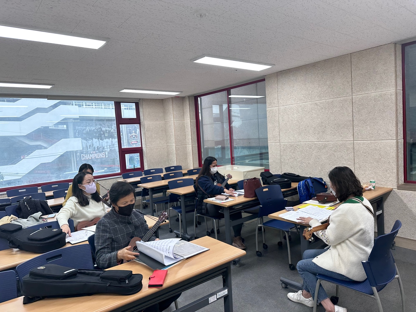 알로하 우쿨렐레 동아리 (우쿨렐레 악기 배우기 35회기)