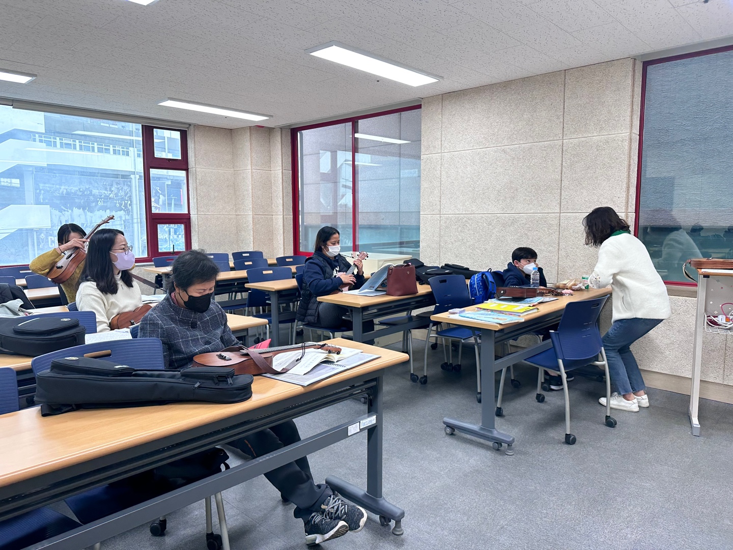 알로하 우쿨렐레 동아리 (우쿨렐레 악기 배우기 35회기)