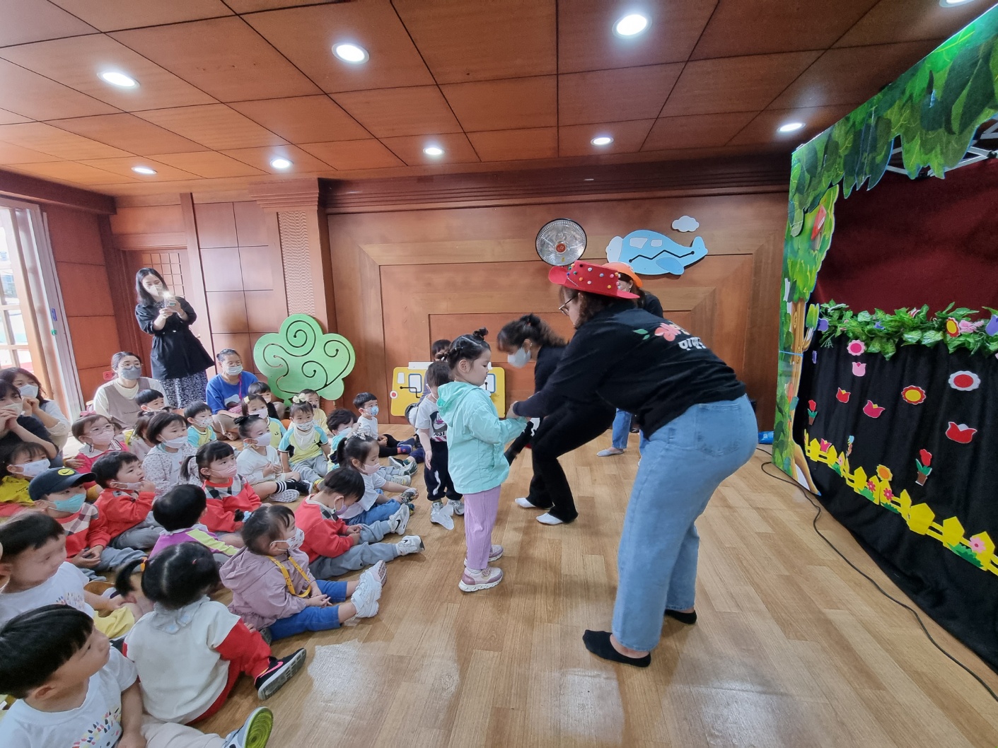 레인보우 인형극단 인형극공연(5월 18일 꼬마숲어린이집외 7기관)