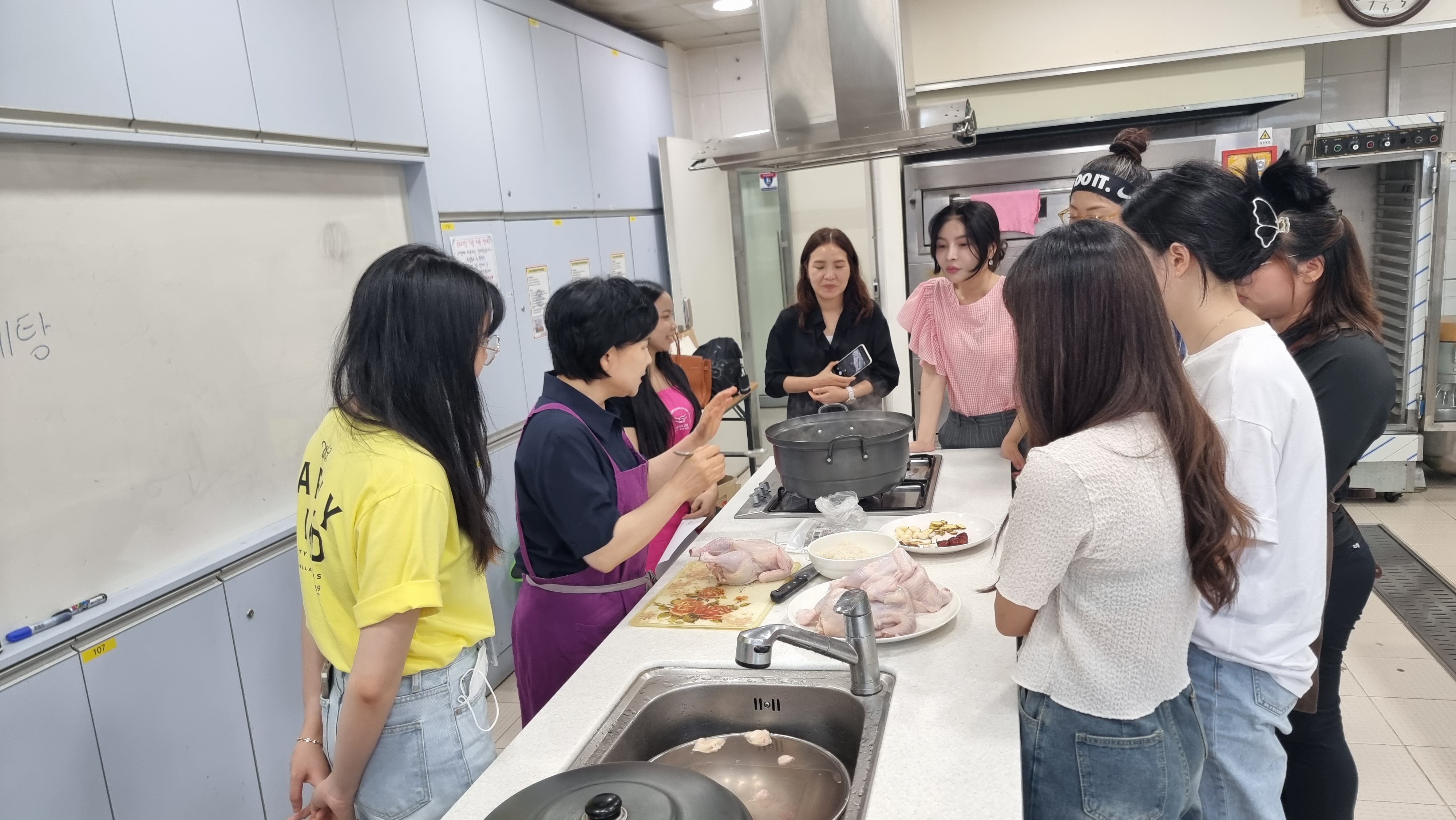'마음을 연결하는 음식' 동아리 3회 활동 진행