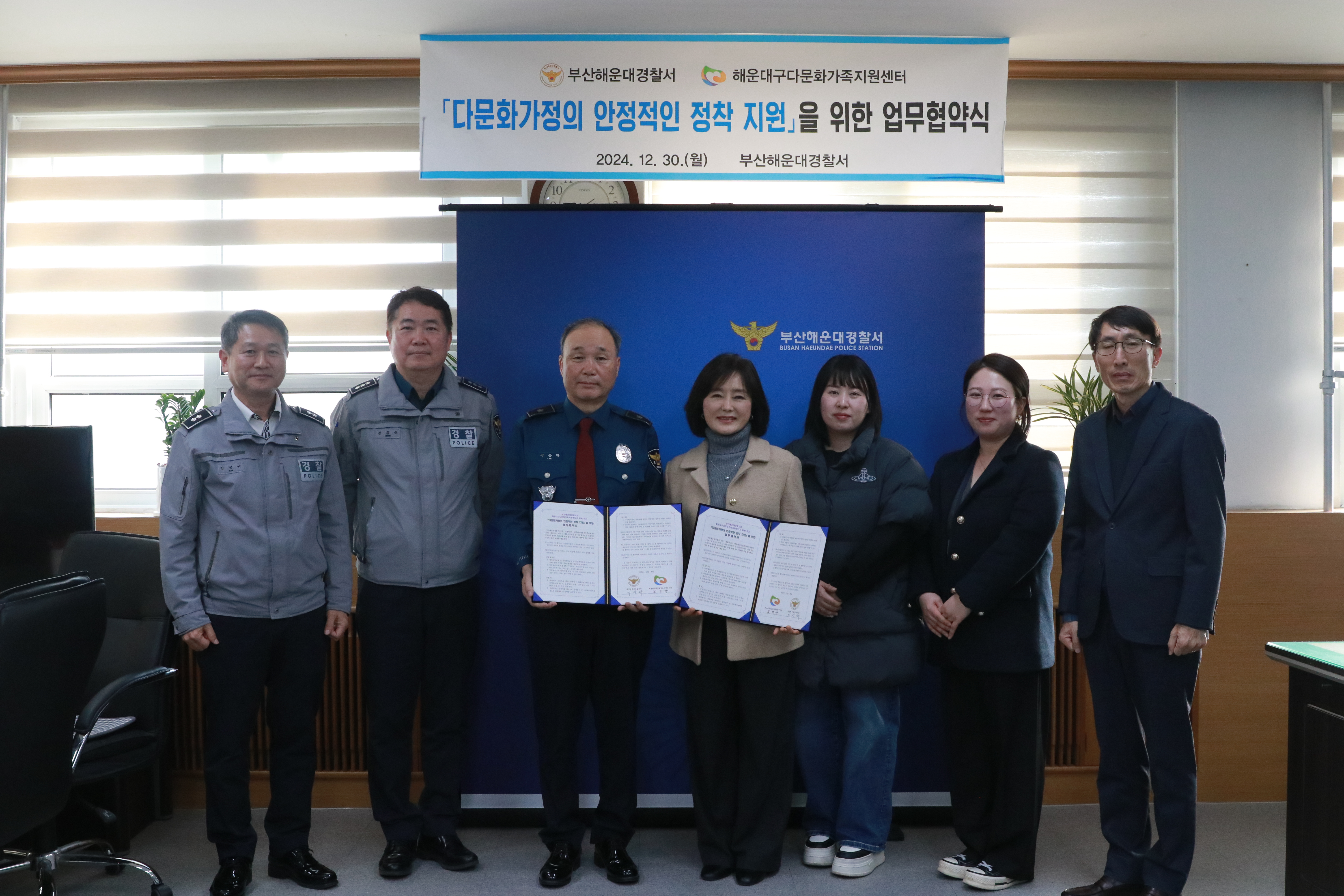 해당 이미지 내용은 아래 텍스트를 참고바랍니다.
