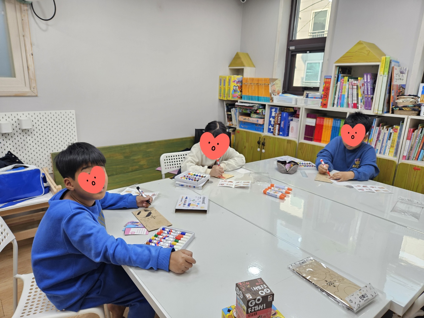 해당 이미지 내용은 아래 텍스트를 참고바랍니다.